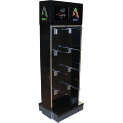 Produktpräsenter 'AVINITY' aus schwarz glänzendem Melaminspan mit eingebautem Monitor und 16 Drahthaken